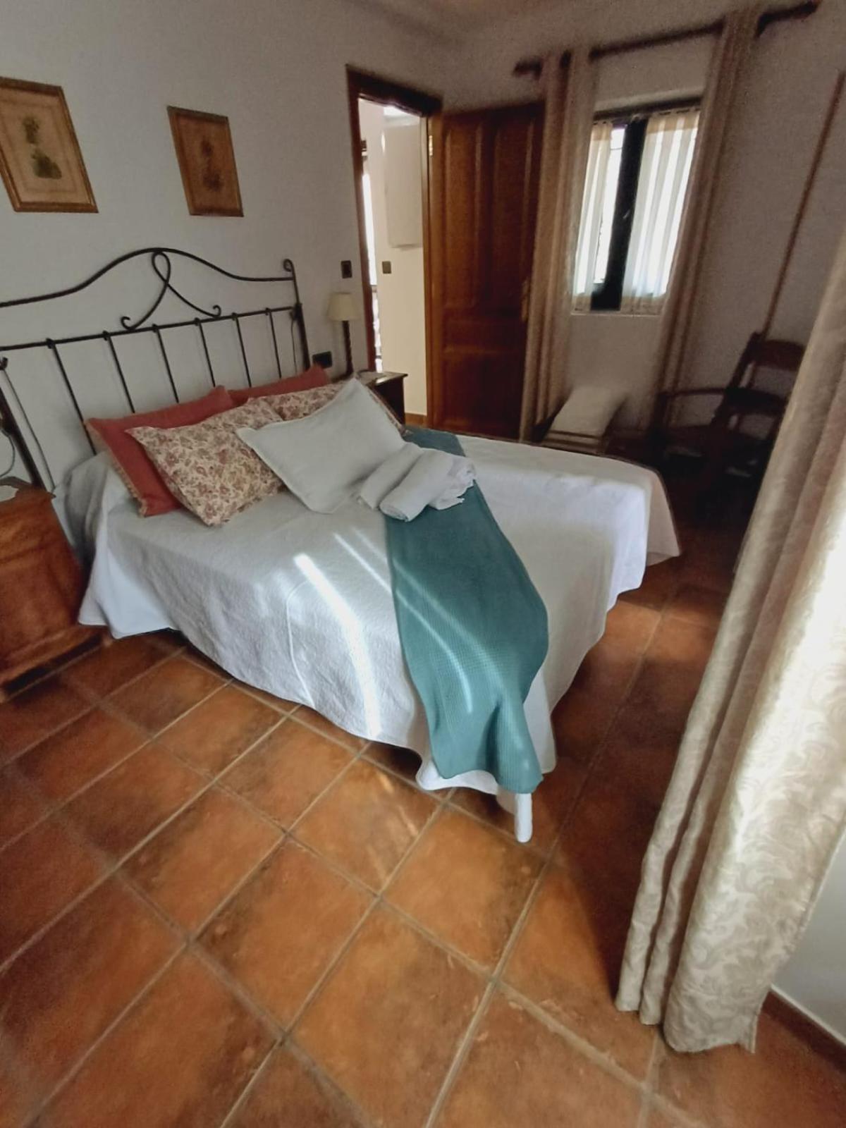 El Portal Del Abuelo Apartment Arenas De Cabrales Exterior photo